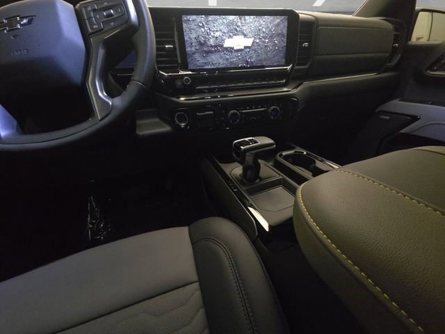 Certified 2025 Chevrolet Silverado 1500 ZR2 w/ Technology Package image 3