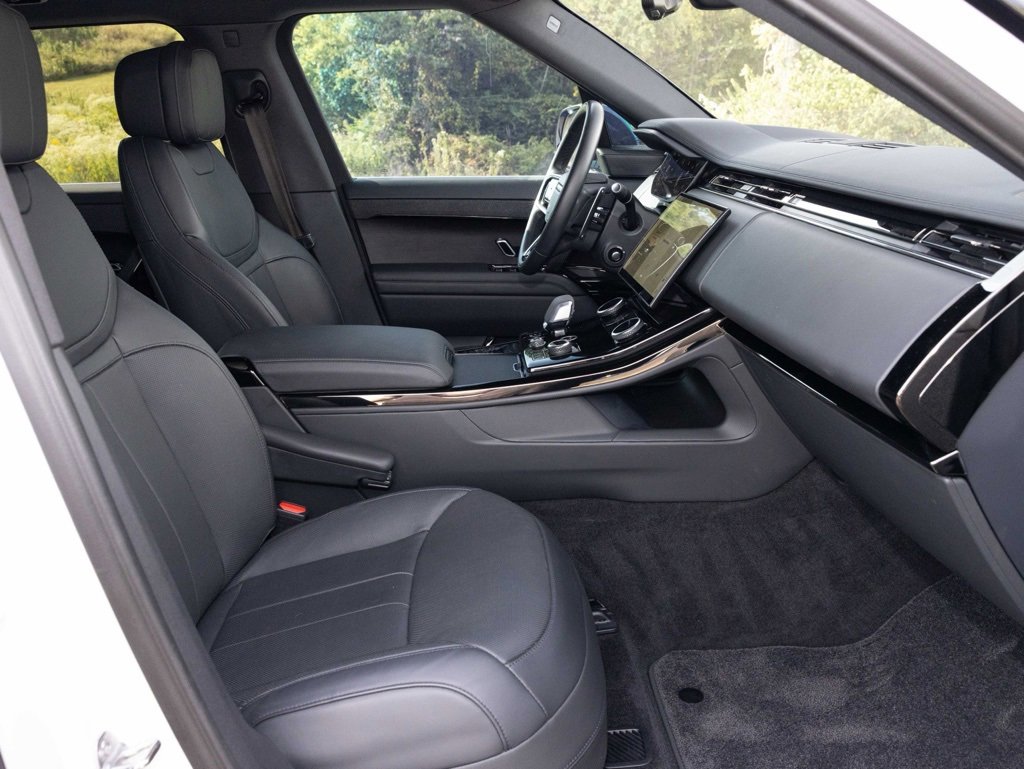 Used 2023 Land Rover Range Rover Sport SE Dynamic image 48