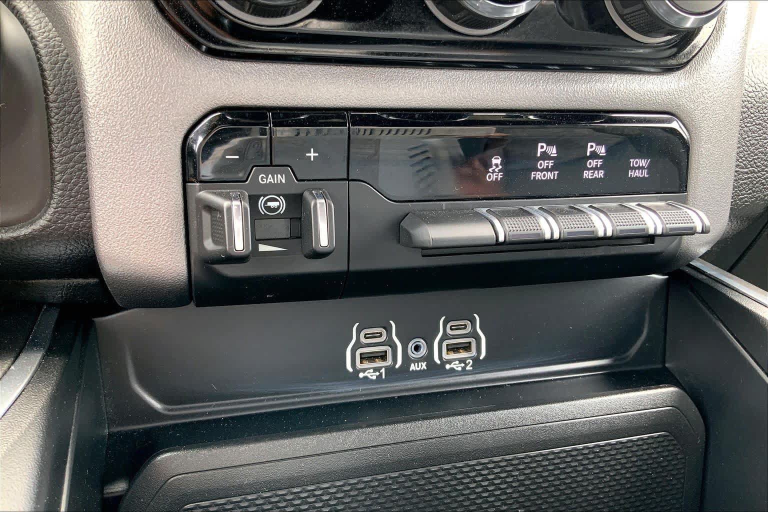 Used 2025 RAM 1500 Lone Star AWD/4WD image 29