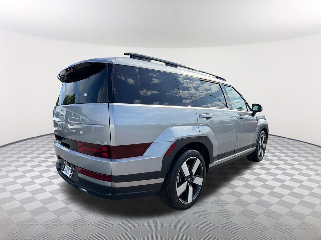 Used 2024 Hyundai Santa Fe Limited FWD image 5