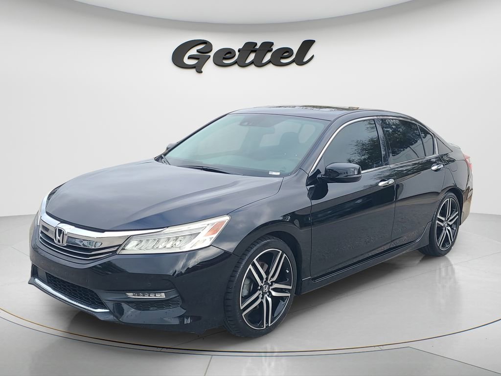 Used 2017 Honda Accord Touring video 1