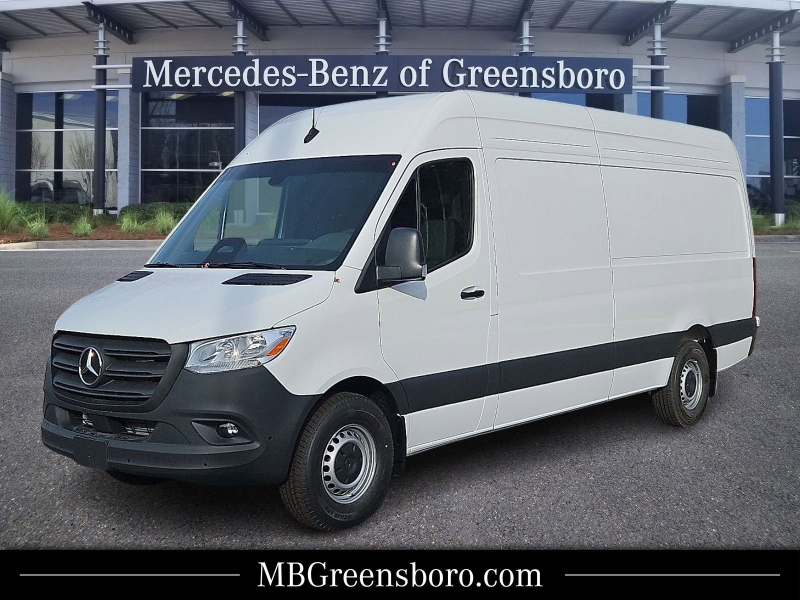 New 2025 Mercedes-Benz Sprinter 2500 image 1