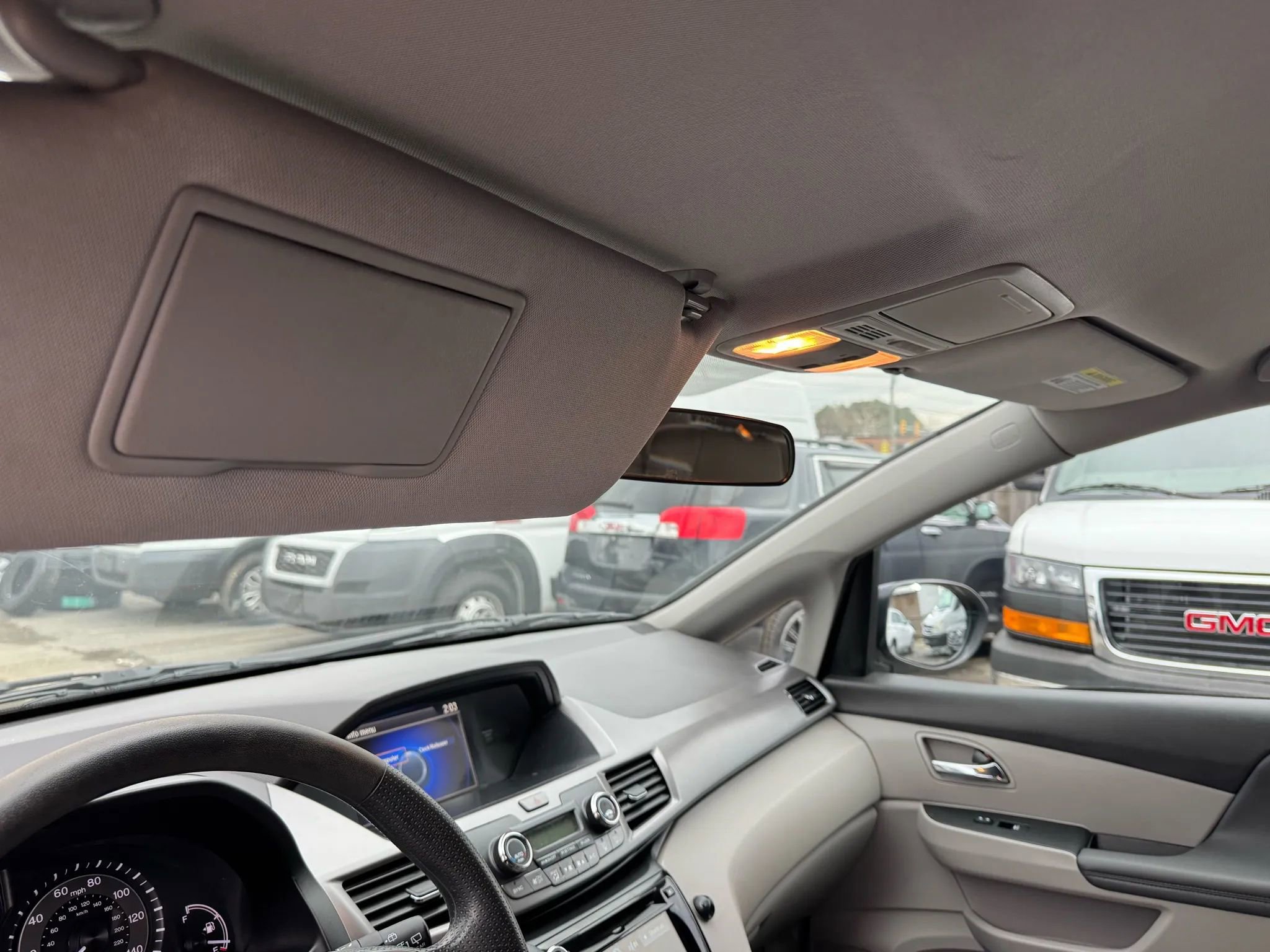 Used 2015 Honda Odyssey EX image 37