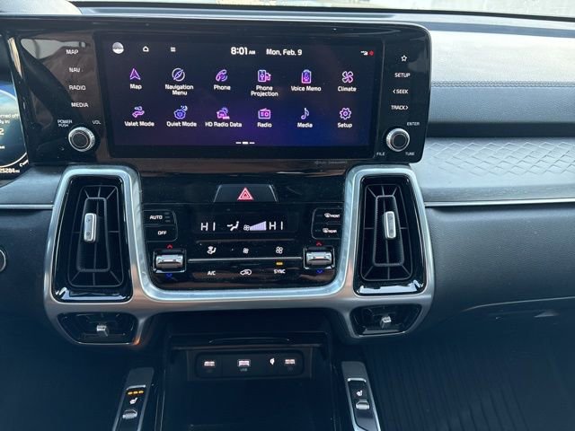 Used 2023 Kia Sorento SX image 12