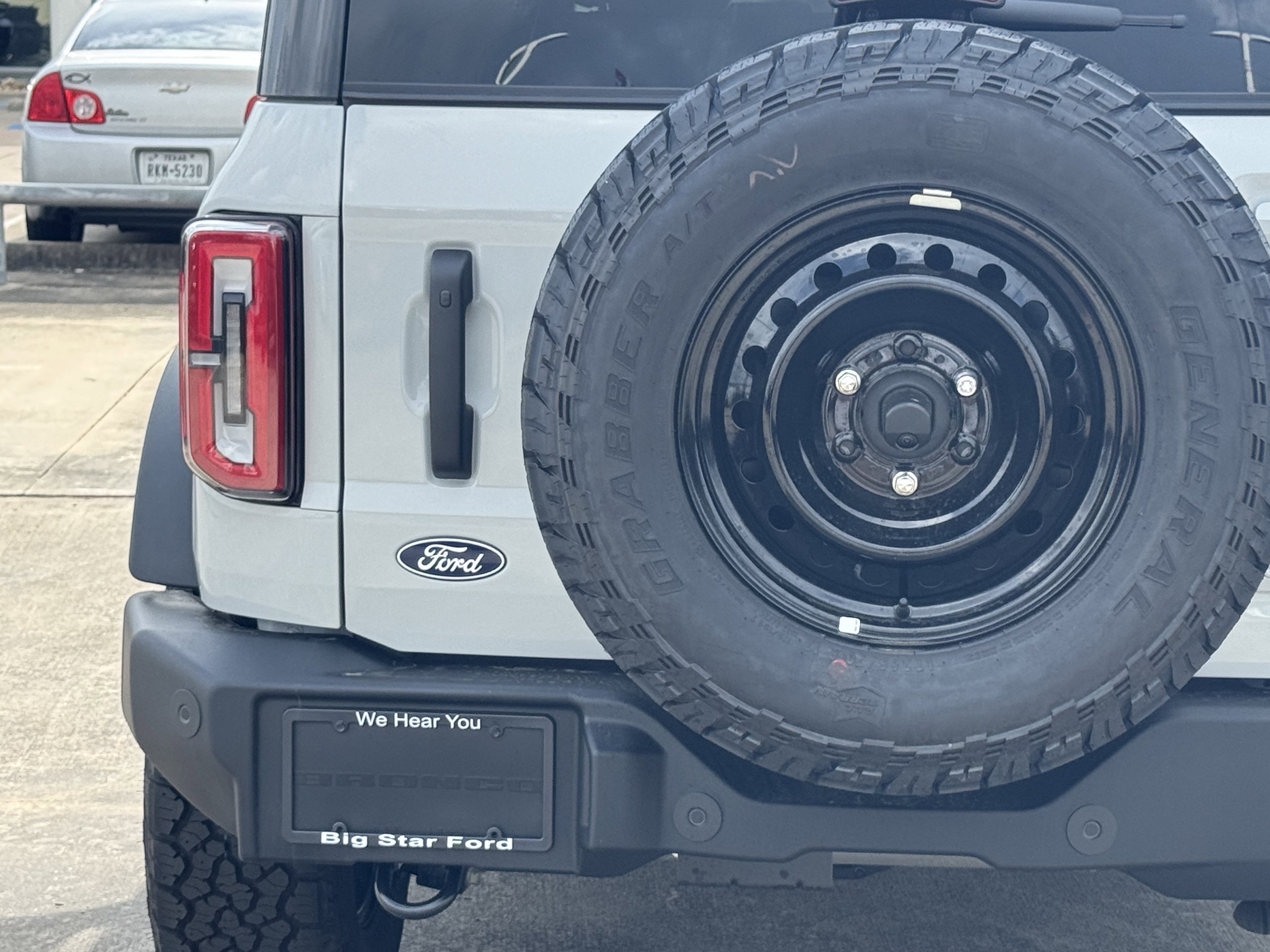 New 2026 Ford Bronco Outer Banks AWD/4WD image 11