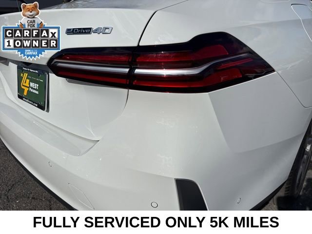 Used 2024 BMW i5 eDrive40i w/ M Sport Package image 31