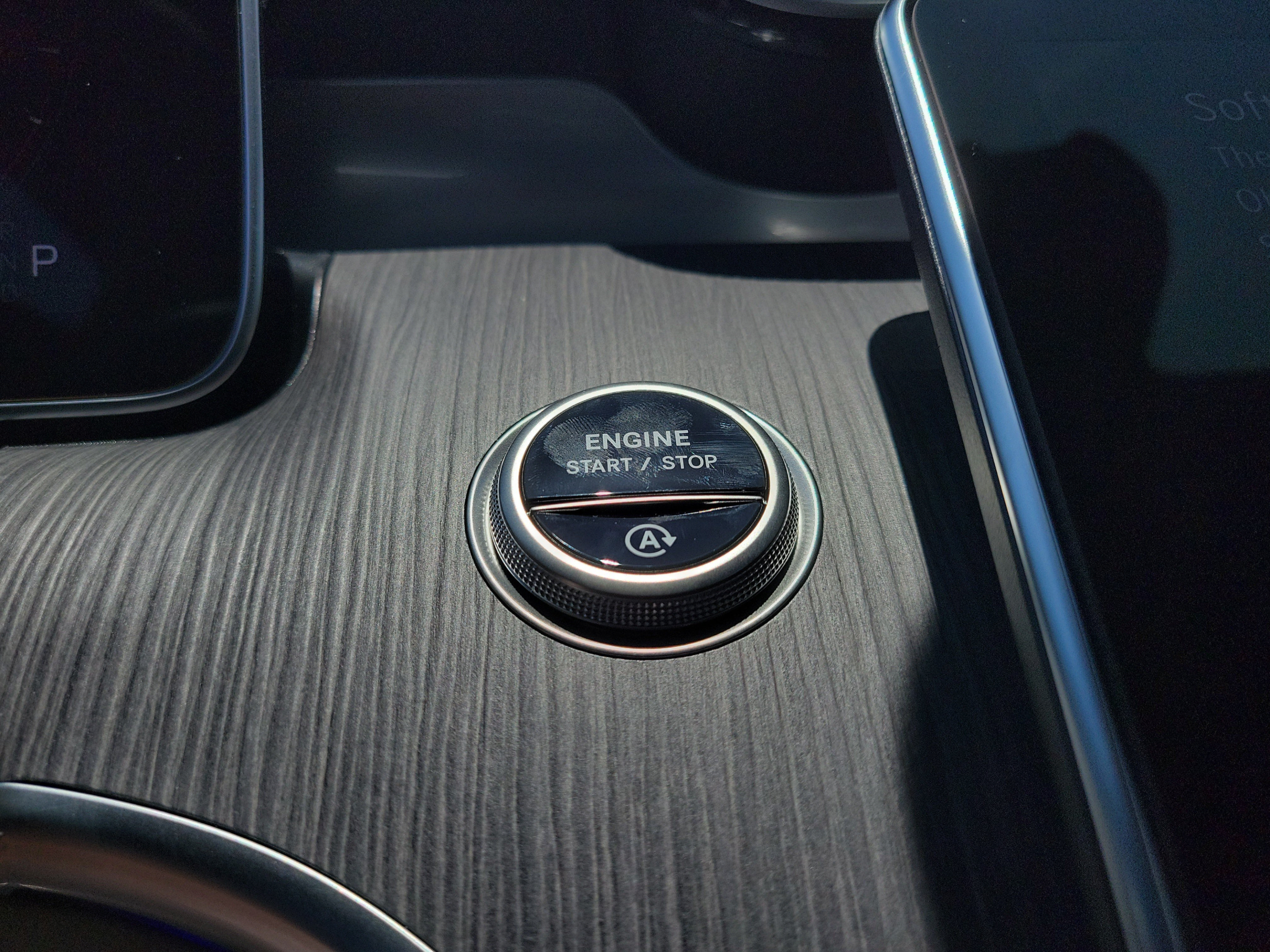 New 2026 Mercedes-Benz CLE 300 4MATIC Coupe image 15