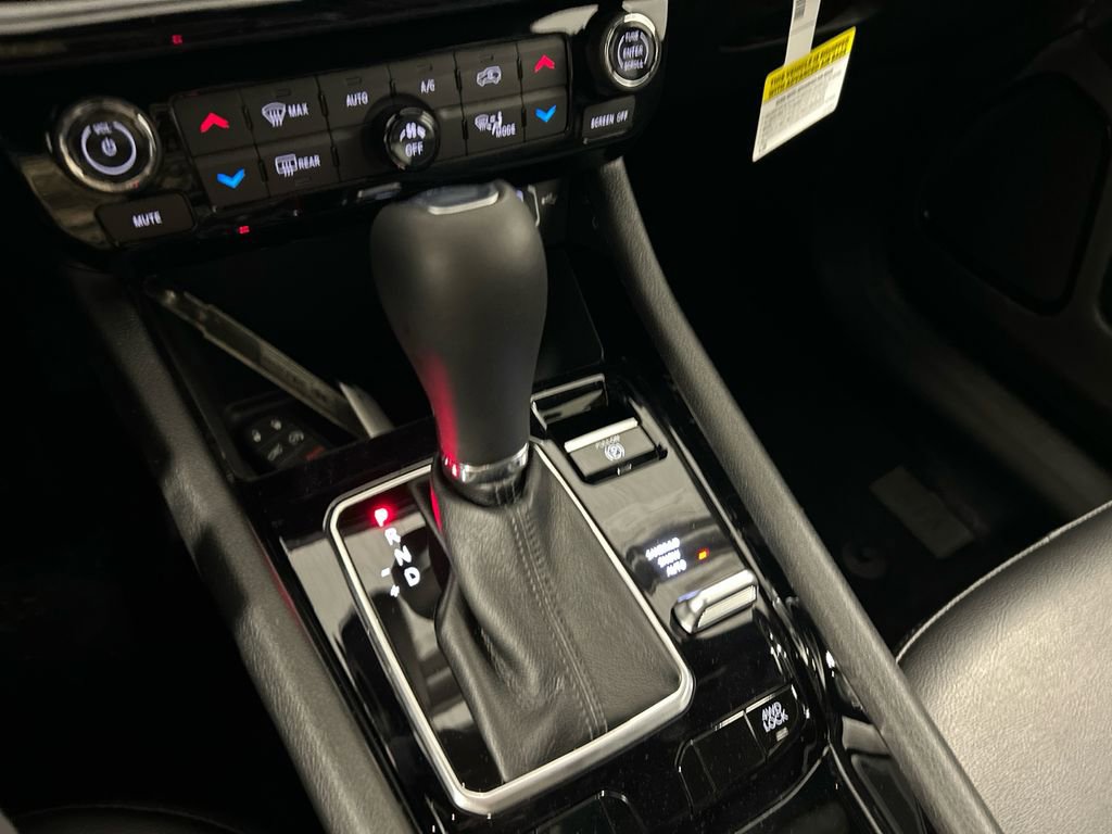 New 2026 Jeep Compass Latitude image 25