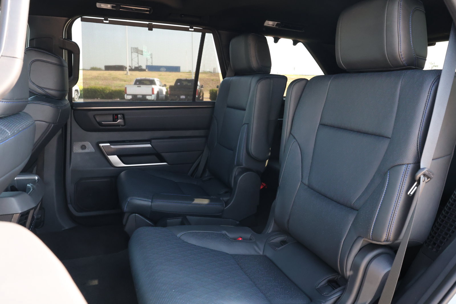 New 2026 Toyota Sequoia Platinum AWD/4WD image 32