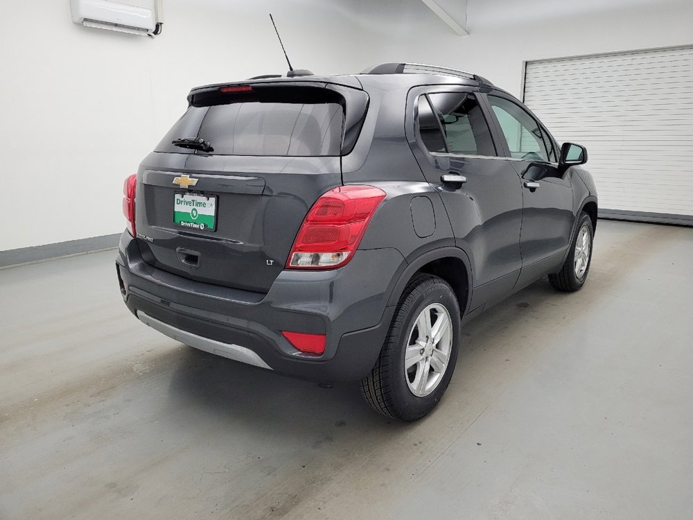 Used 2017 Chevrolet Trax LT w/ LT Convenience Package image 9