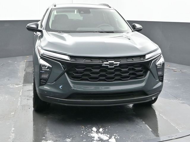 New 2026 Chevrolet Trax LT w/ Driver Confidence Package image 3