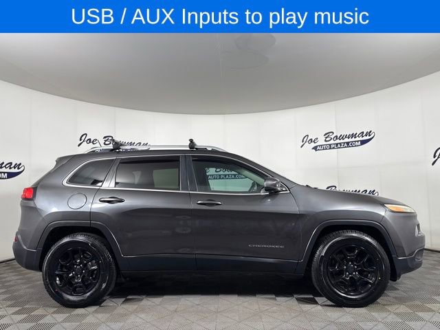 Used 2015 Jeep Cherokee Latitude w/ Cold Weather Group image 5