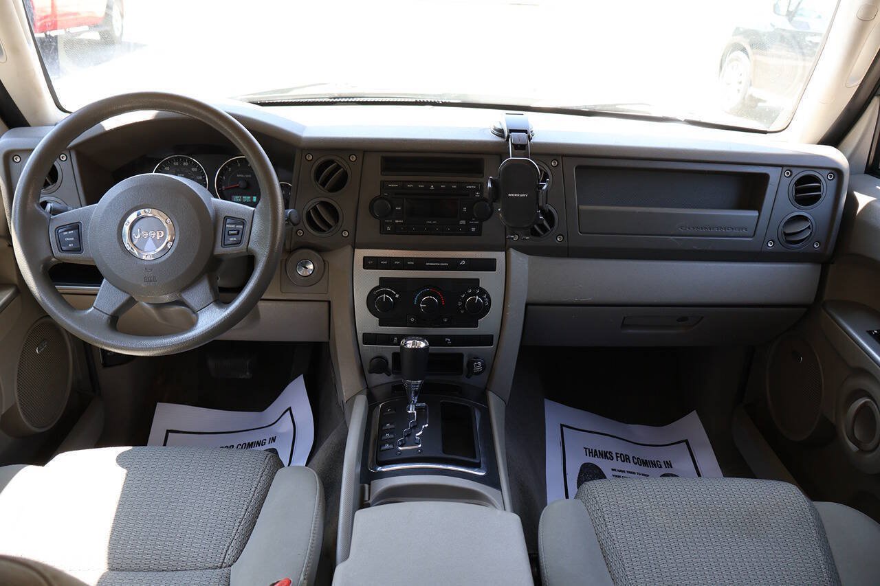 Used 2007 Jeep Commander Sport AWD/4WD image 28