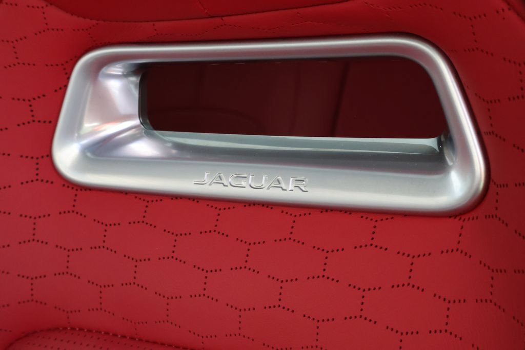 Certified 2026 Jaguar F-PACE R-Dynamic S AWD/4WD image 16