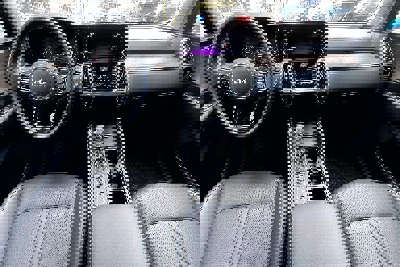 Used 2022 Kia Sorento S image 17