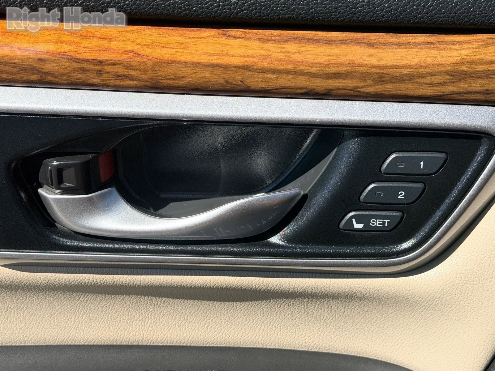 Used 2018 Honda CR-V EX-L image 18