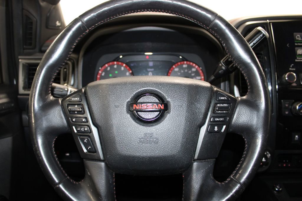 Used 2020 Nissan Titan PRO-4X w/ Pro-4x Convenience Package AWD/4WD image 34