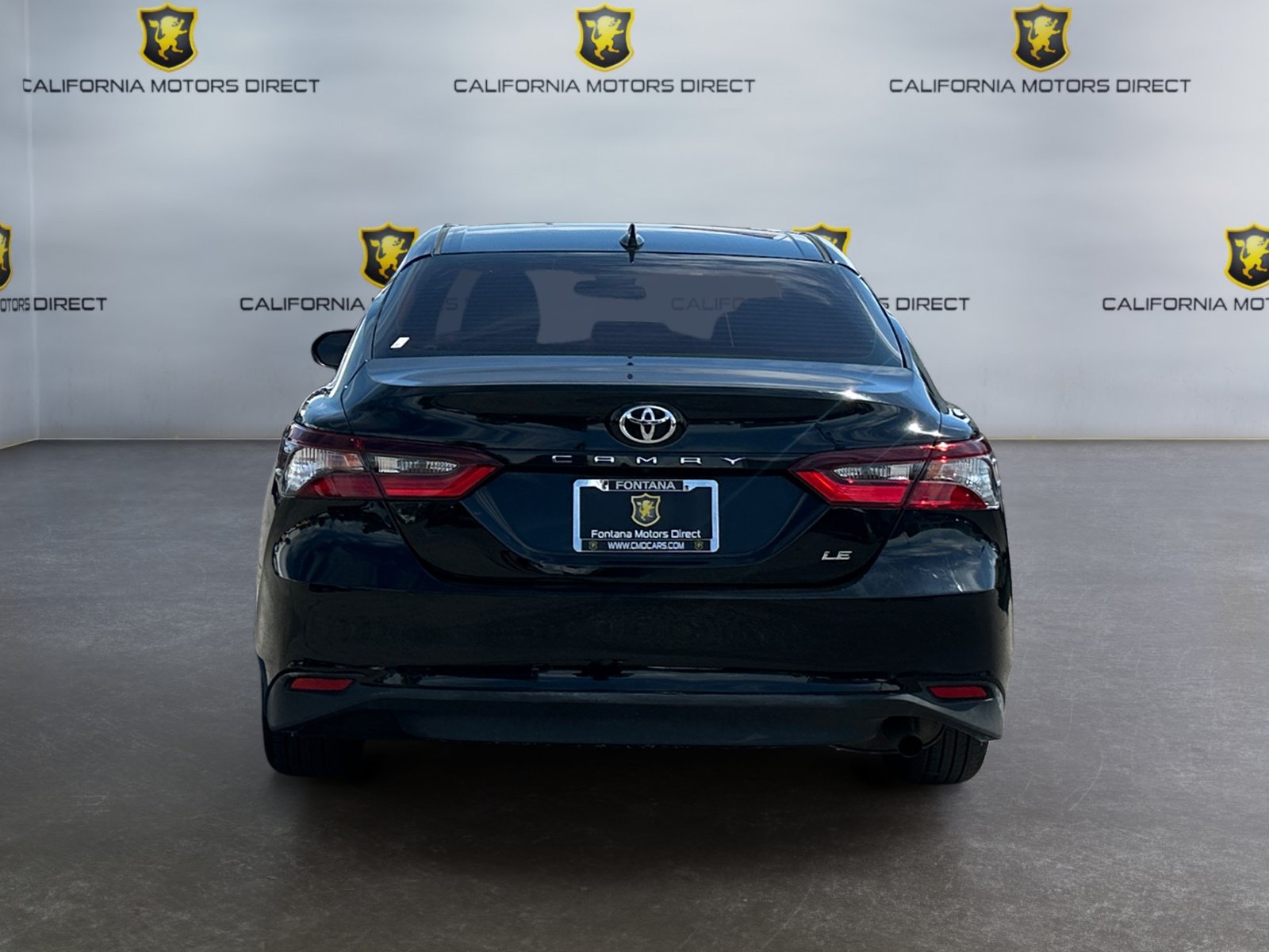 Used 2022 Toyota Camry LE FWD image 4