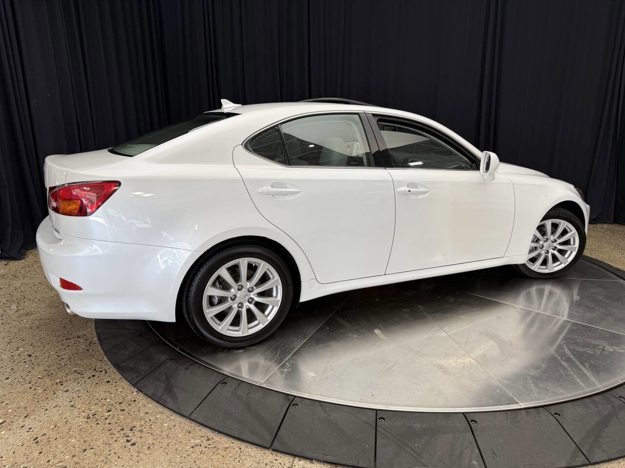 Used 2008 Lexus IS 250 image 8