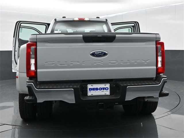 New 2026 Ford F350 XL image 65