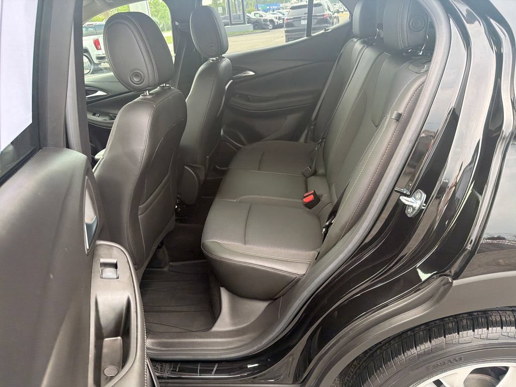 Used 2023 Buick Encore GX Preferred w/ Cold Weather Comfort Package AWD/4WD image 25