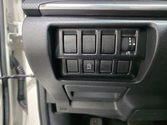 Used 2019 Subaru Forester Premium w/ All-Weather Package image 19