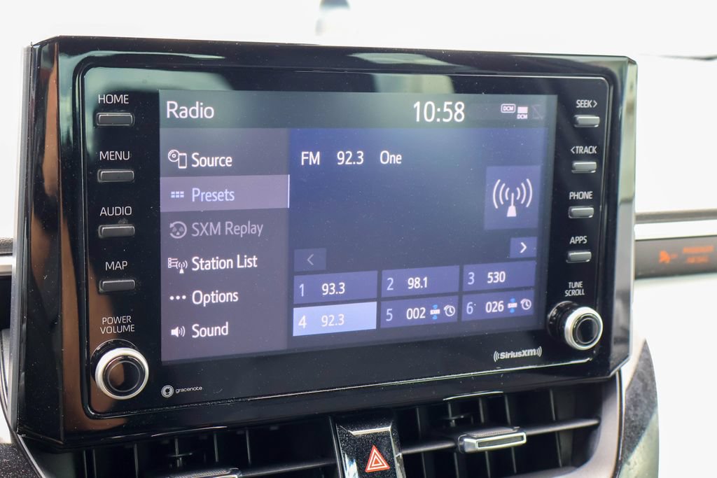 Used 2022 Toyota Corolla SE FWD image 4