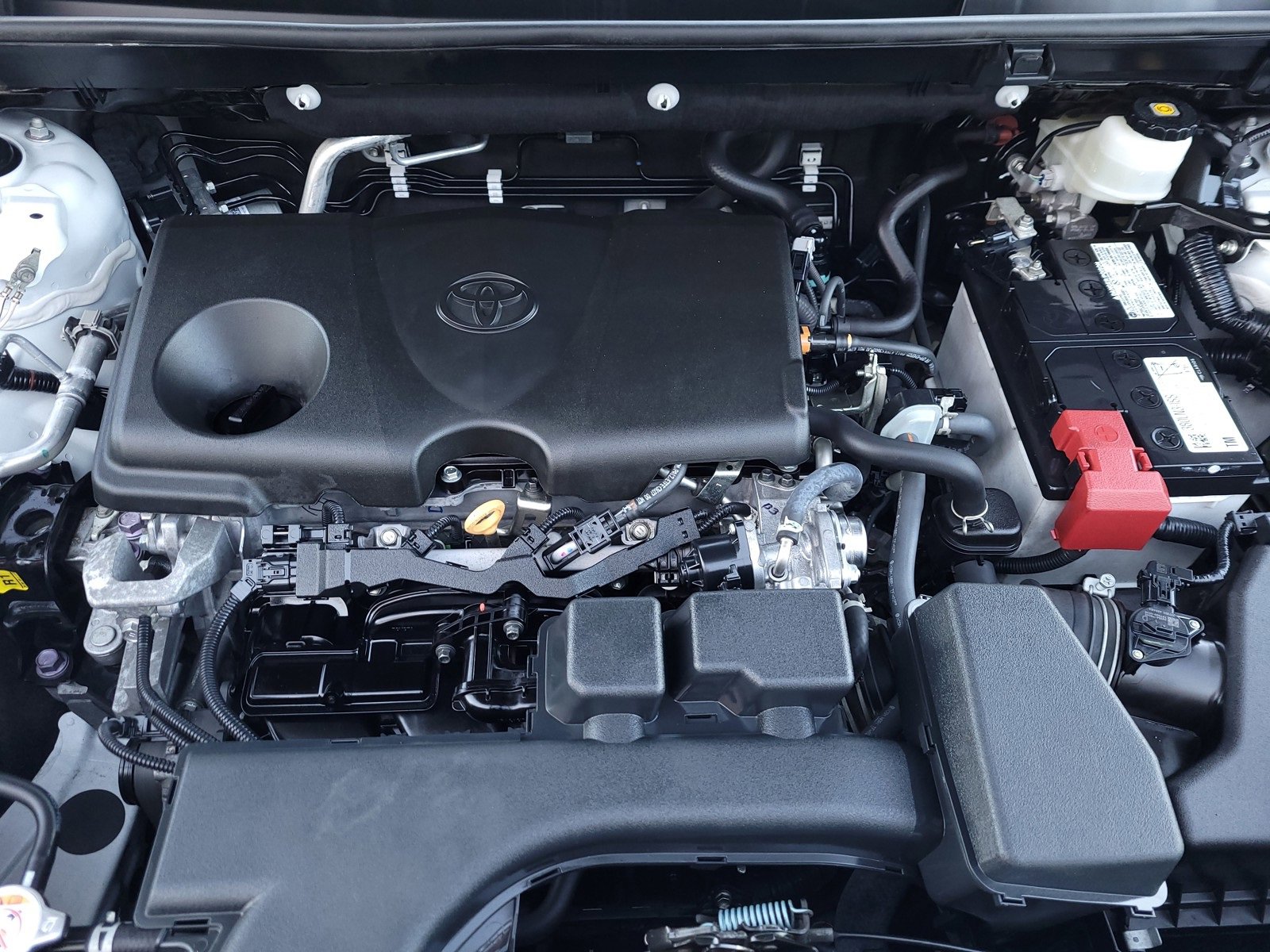 Used 2023 Toyota RAV4 XLE image 24