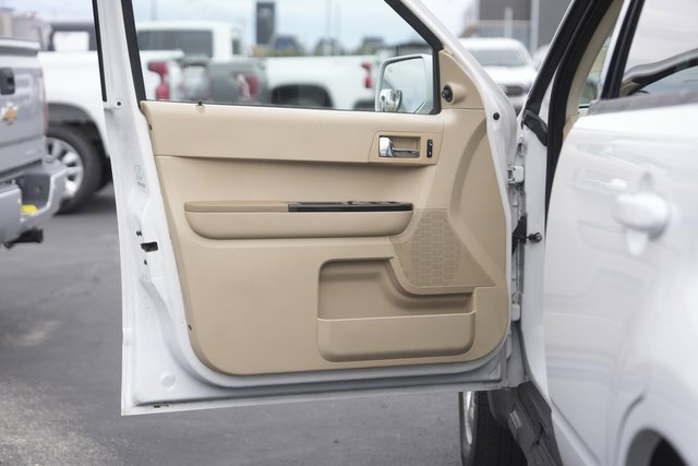 Used 2008 Ford Escape Limited image 31