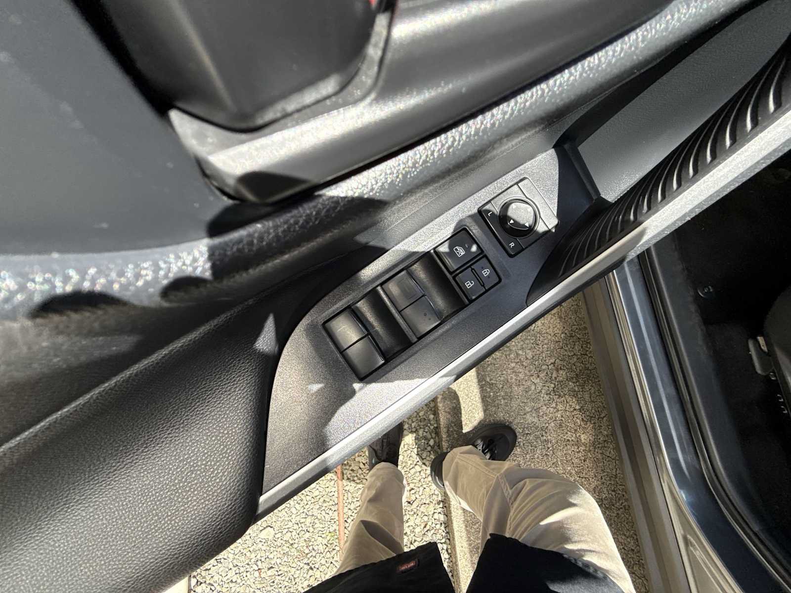 Used 2024 Toyota RAV4 LE FWD image 14
