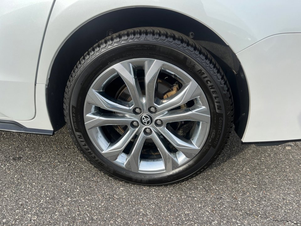 Certified 2023 Toyota Sienna Platinum image 26