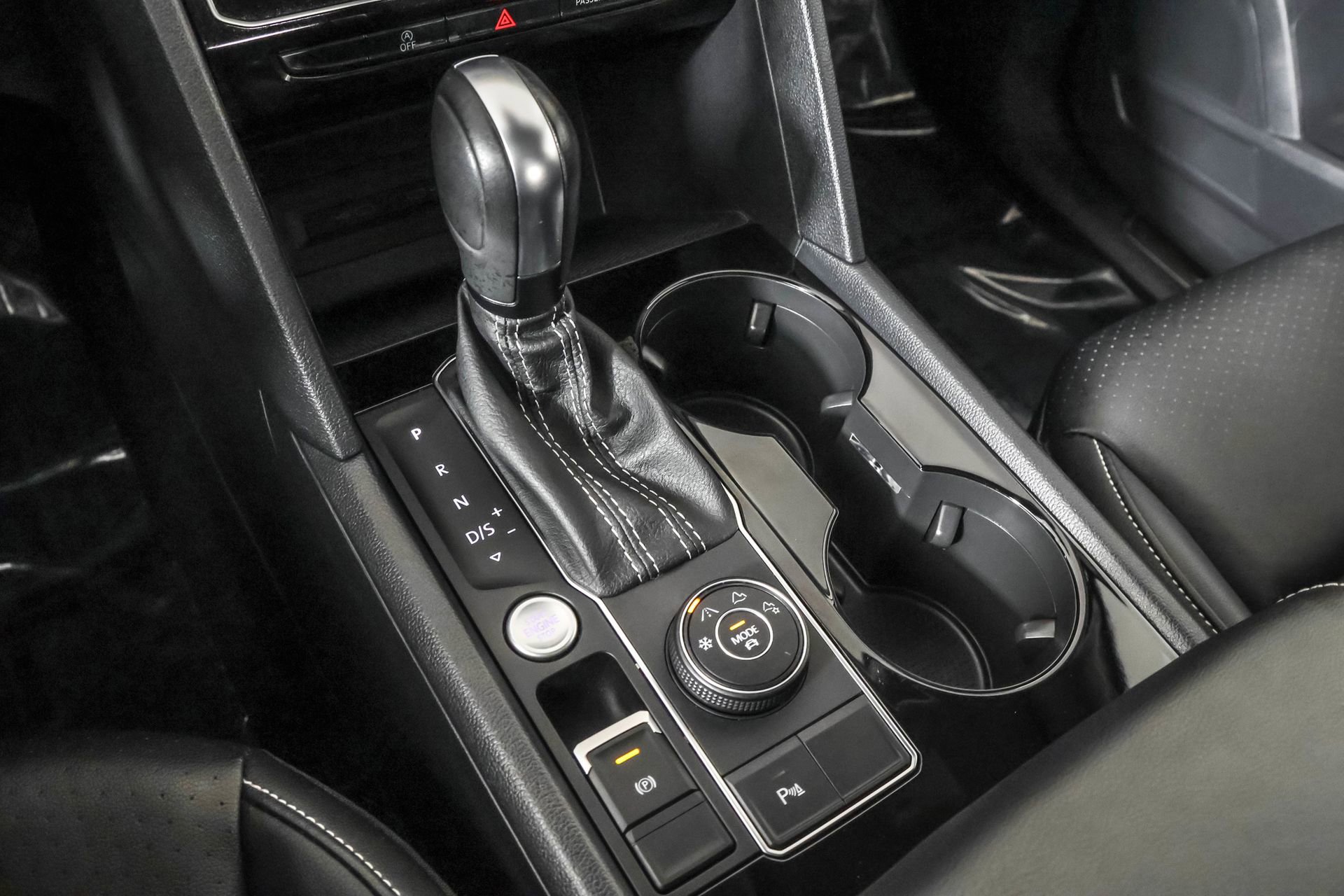 Certified 2022 Volkswagen Atlas SEL image 33