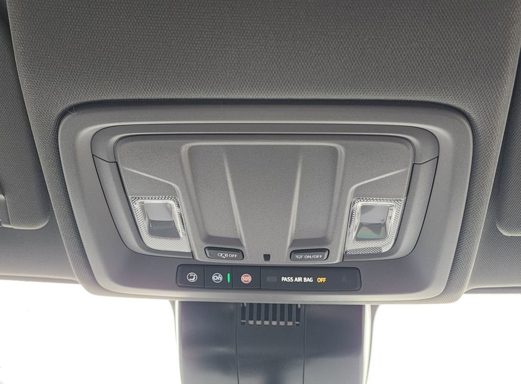 New 2026 GMC Sierra 1500 Elevation image 36