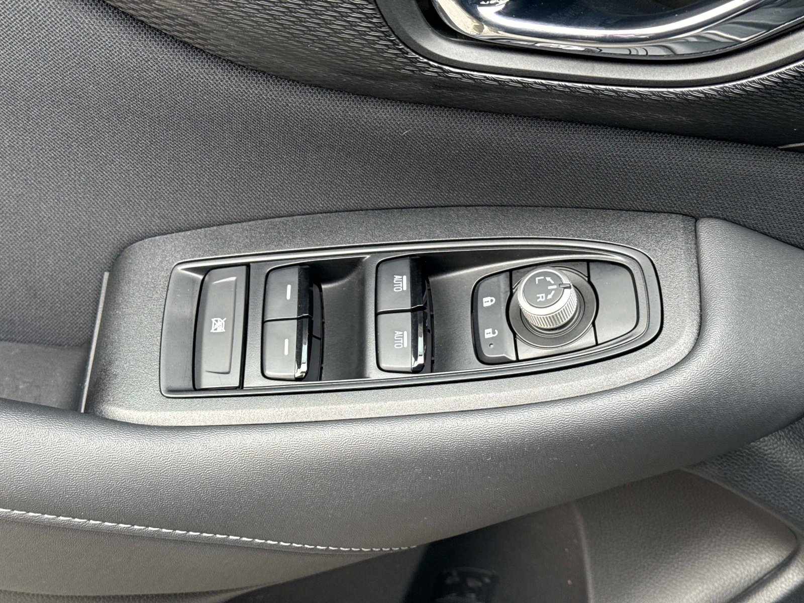 Used 2024 Subaru Outback Premium w/ Popular Package #1A image 20