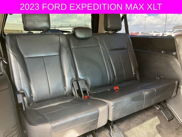 Used 2022 Ford Expedition Max XLT image 18