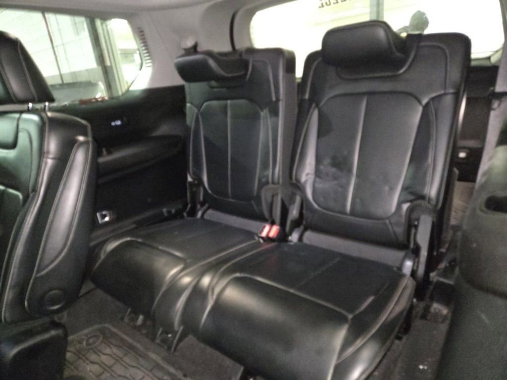 Used 2021 Jeep Grand Cherokee L Limited w/ Trailer Tow Package image 11