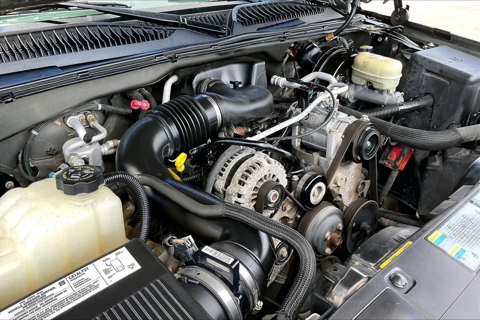 Used 2006 Chevrolet Silverado 1500 W/T RWD image 28