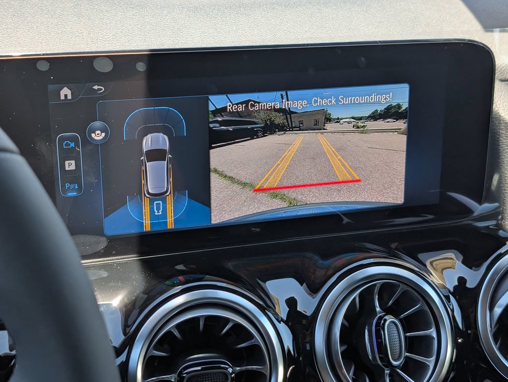 New 2026 Mercedes-Benz GLA 250 4MATIC image 17