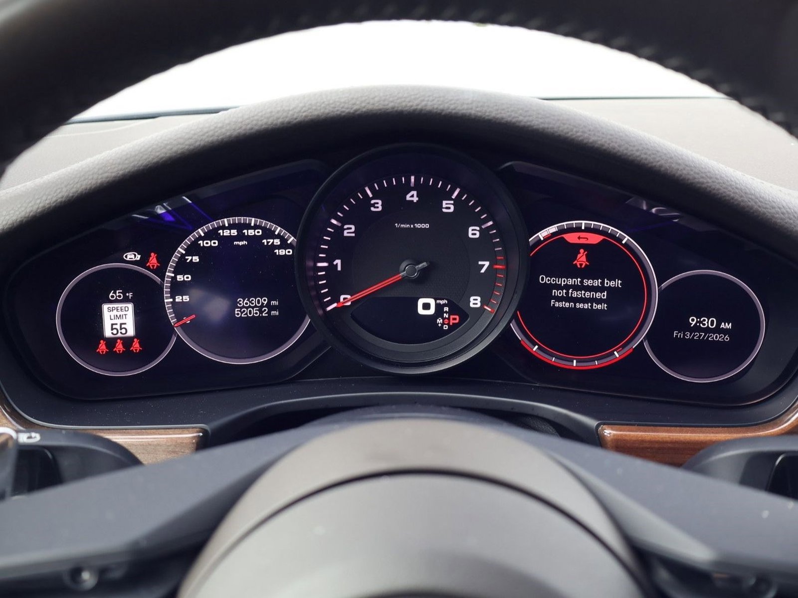 Certified 2023 Porsche Panamera Platinum Edition image 16