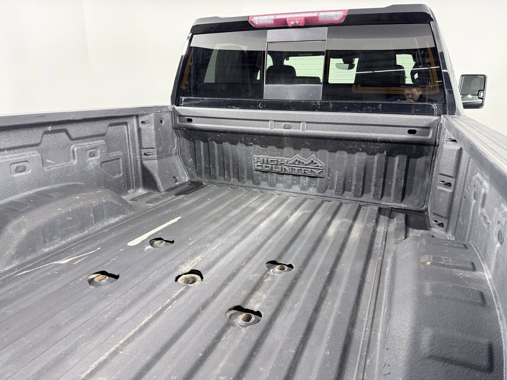 Used 2023 Chevrolet Silverado 2500 High Country image 13
