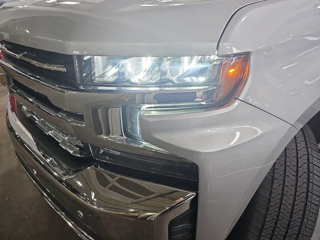Used 2019 Chevrolet Silverado 1500 LTZ w/ LTZ Plus Package AWD/4WD image 36
