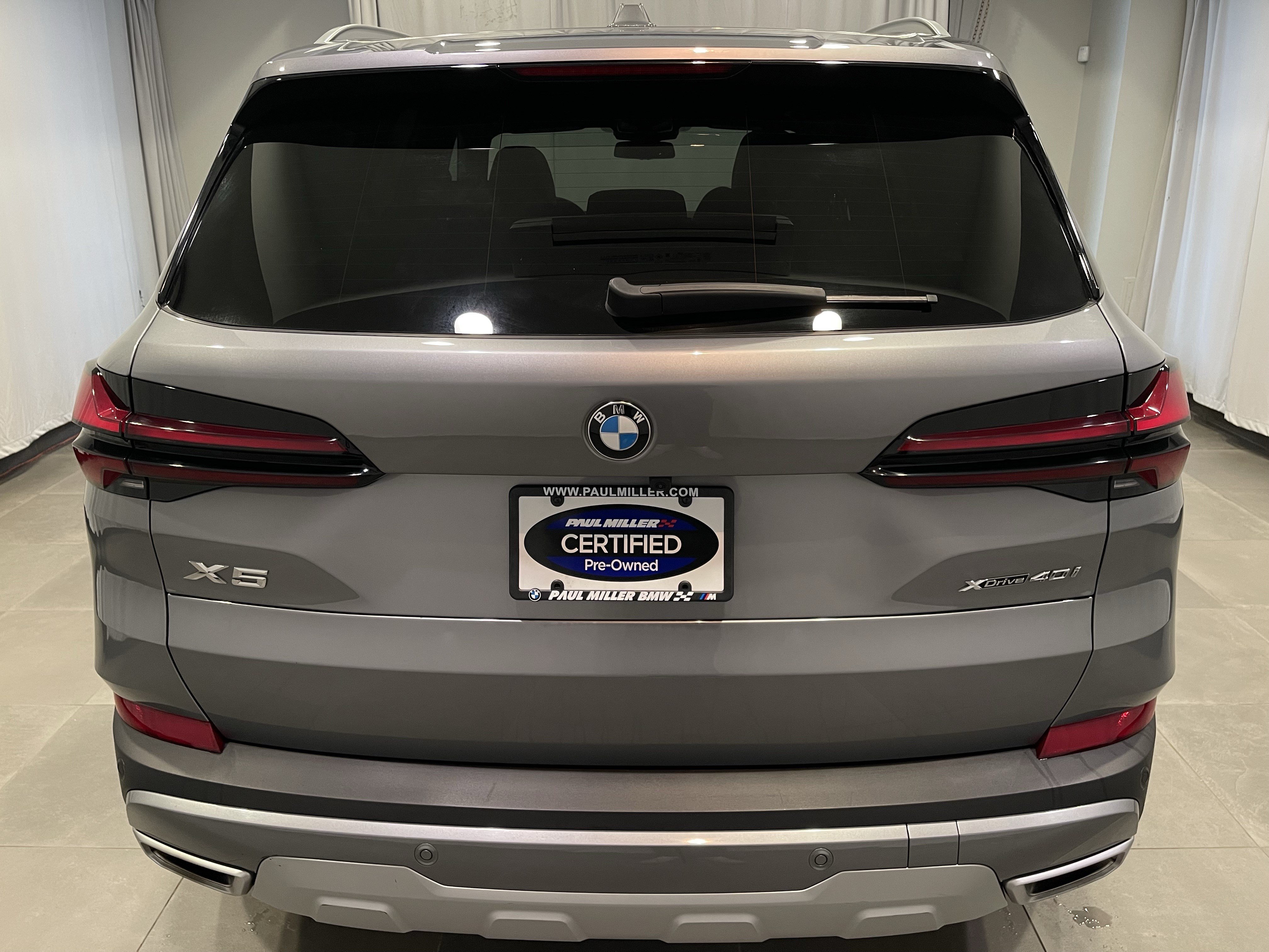 Used 2025 BMW X5 xDrive40i w/ Premium Package AWD/4WD image 5