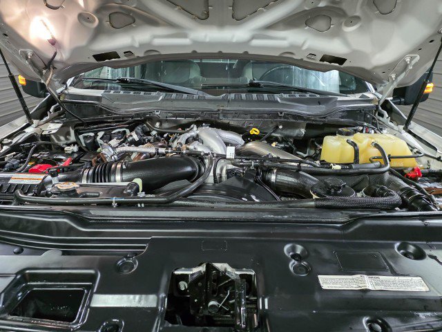 Used 2020 Ford F450 XL w/ Power Equipment Group image 28