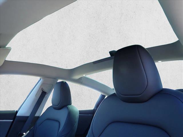 Used 2025 Tesla Model 3 Long Range RWD image 14