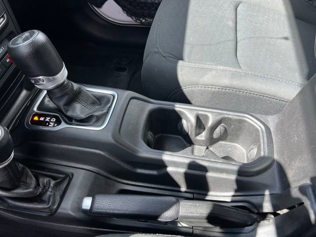 Used 2021 Jeep Wrangler Unlimited Sport AWD/4WD image 27