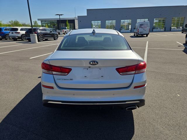 Used 2020 Kia Optima LX FWD image 4