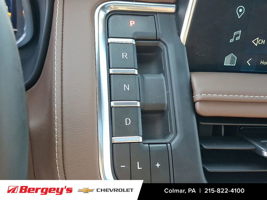 Used 2023 Chevrolet Tahoe High Country image 18