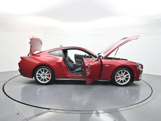 Used 2024 Ford Mustang GT Premium RWD image 58