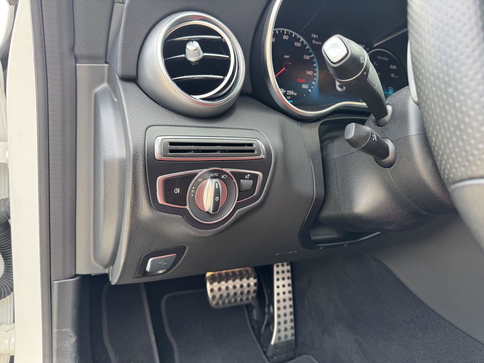 Certified 2023 Mercedes-Benz C 300 Coupe image 7