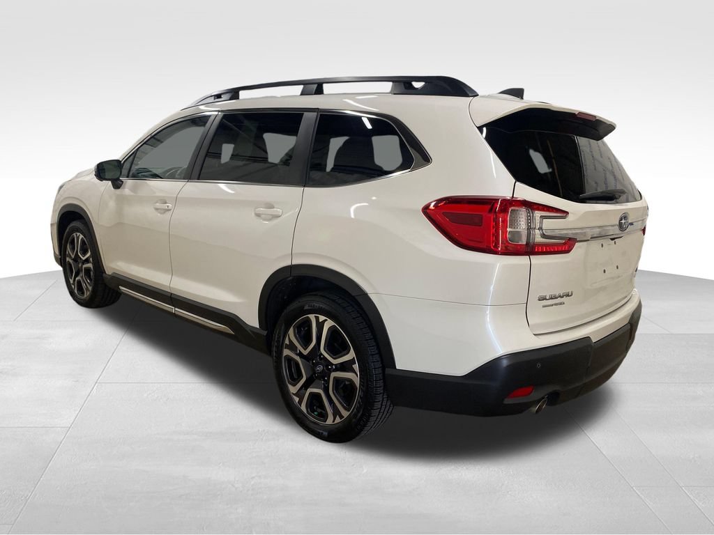 Certified 2023 Subaru Ascent Limited w/ Technology Package AWD/4WD image 2